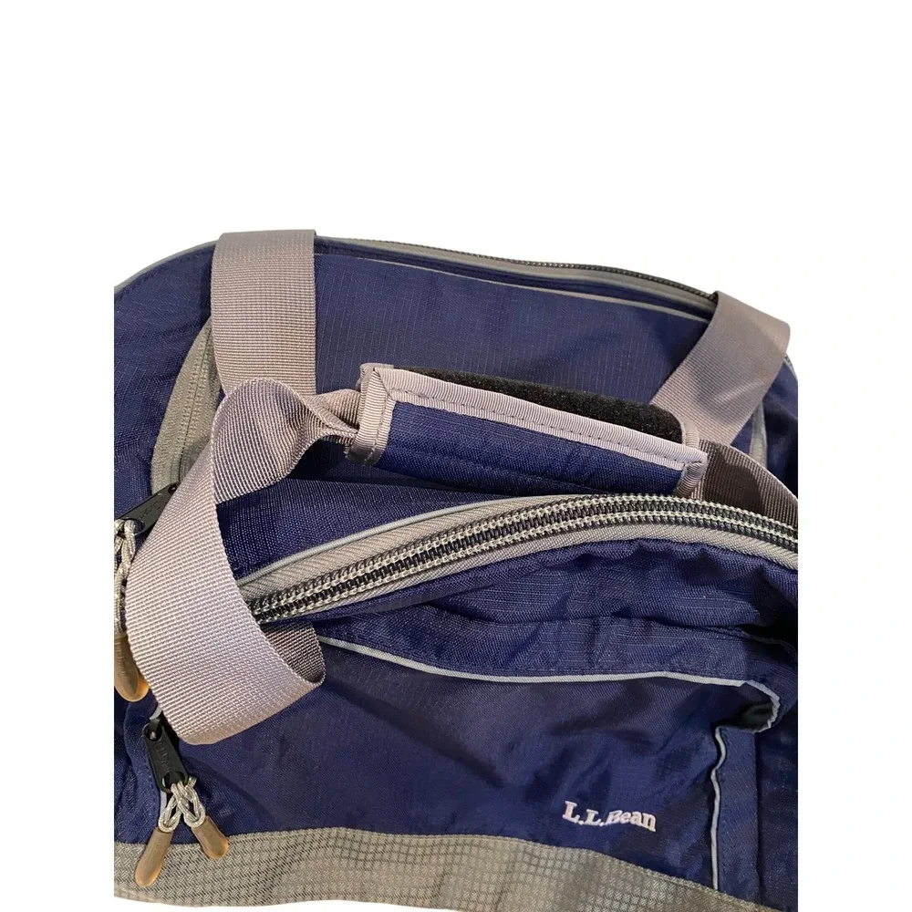 LL Bean Navy Blue Gray‎ Duffle Bag Travel Gym Weekender Carry On Insulated EUC